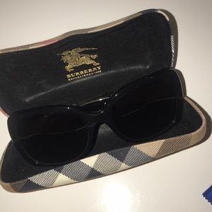 Burberry sunglasses!!!